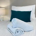 Cosy Inner Getaway Bestern Apartman *