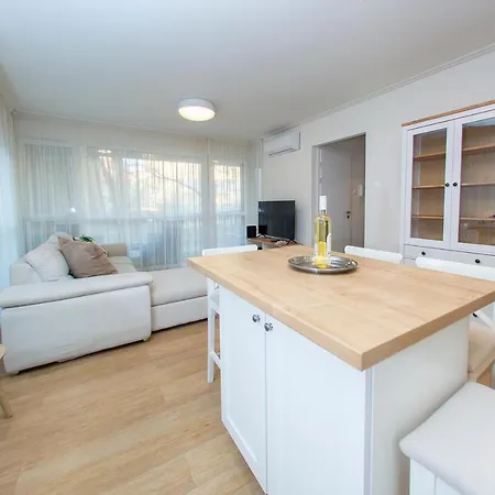 Cosy Inner Getaway Bestern * Szeged
