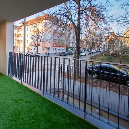 Cosy Inner Getaway Bestern Apartment