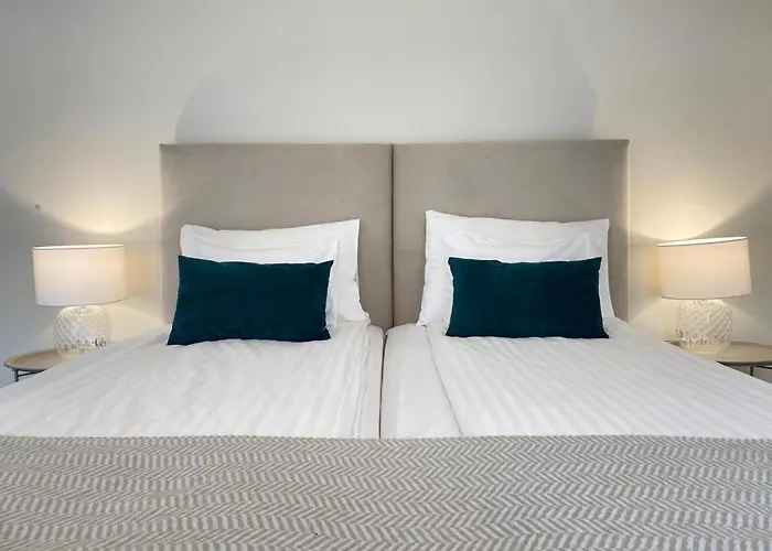 Cosy Inner Getaway Bestern * Szegedin