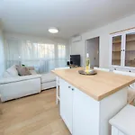 Cosy Inner Getaway Bestern * Szeged